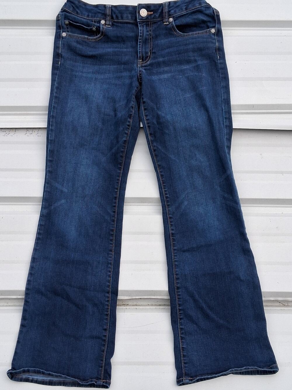 American Eagle Boyfriend Fit Boot Cut Women's Denim Jeans Size 8